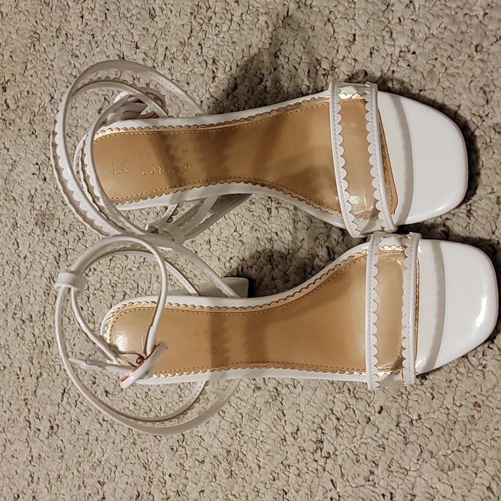 Dress shoes